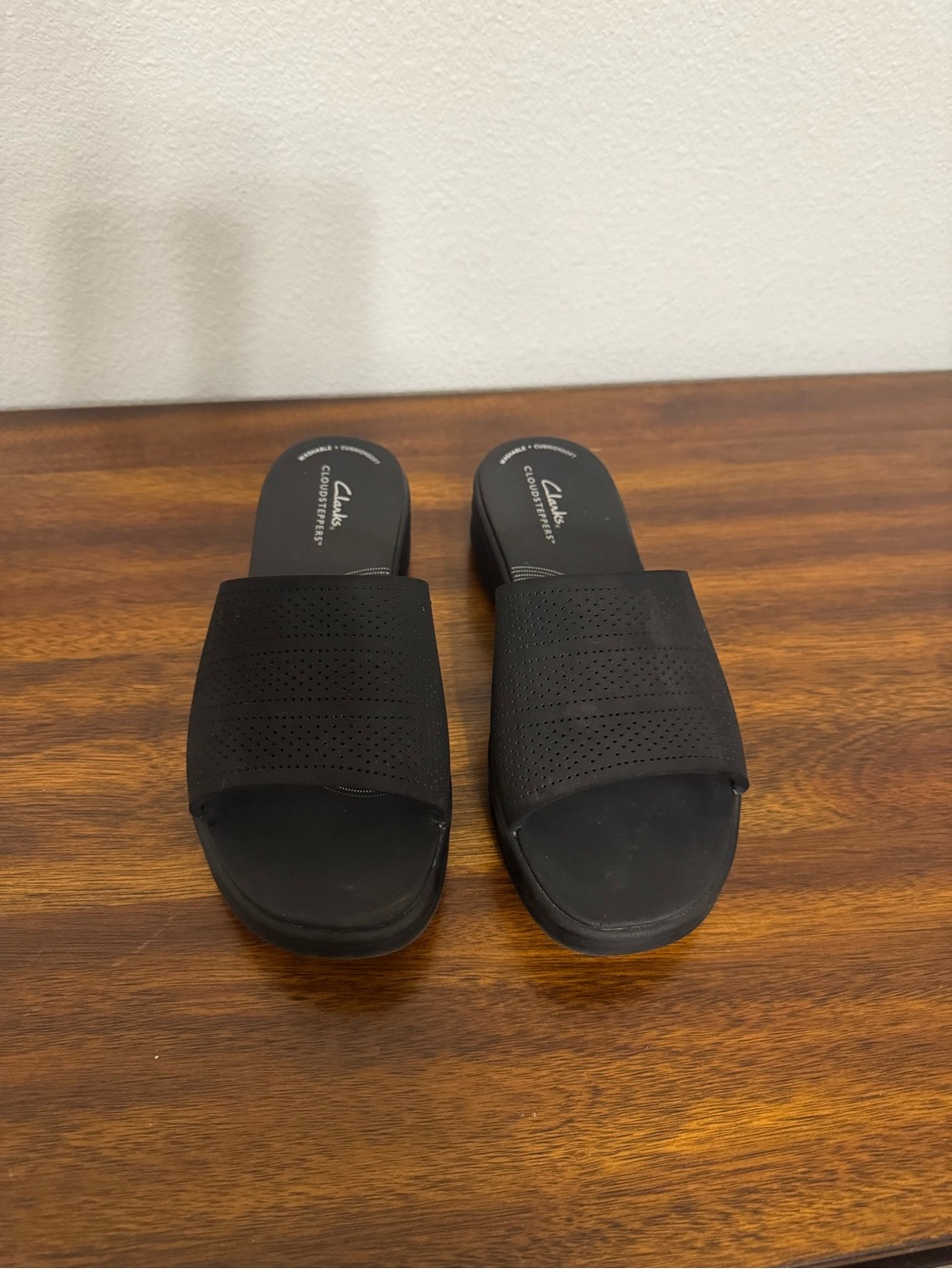 Clarks Women’s Black Perforated Slide Sandals - Picture 2 of 5